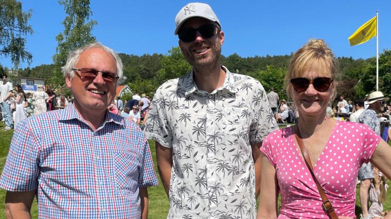 Roland Sollerhed, Anton Björndal och Ulla-Carin Moberg från Kåhögs byalag.