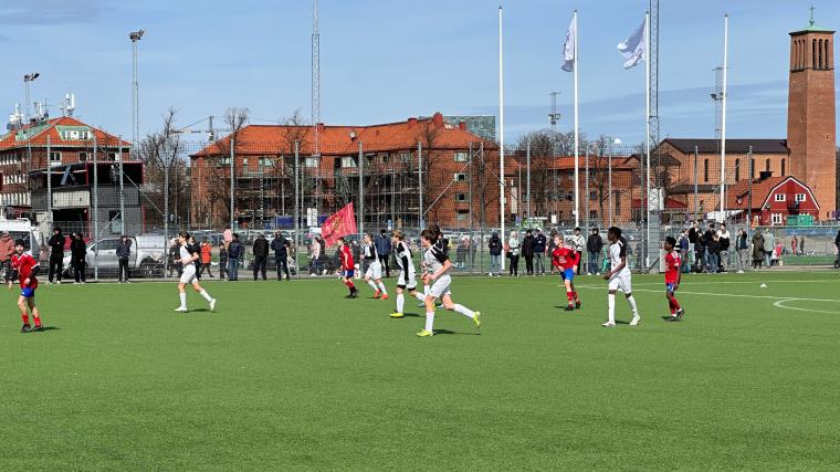 Finalerna i Future Cup spelades på Heden och Härlanda Park i strålande solsken, mycket publik och många spännande matcher.