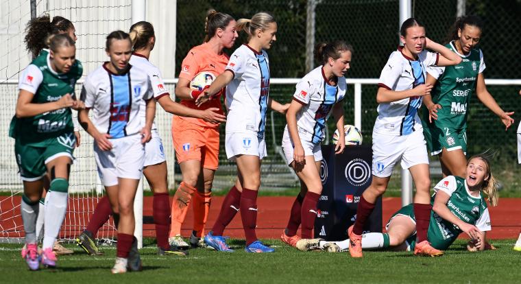 Efter helgens förlust mot MFF har AIF tio poäng upp till kvalstrecket. Fler matchbilder finns på Lokalpressens sociala medier.