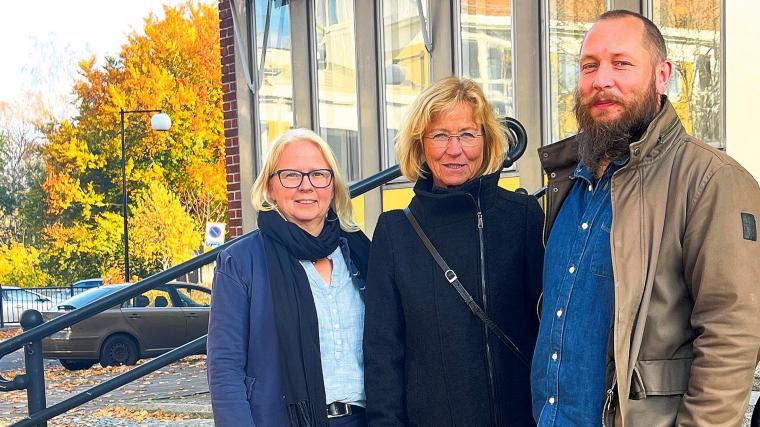 Nanna Siewertz Tulinius, Kajsa Räntfors och Jon Hjeltman vill se en rad förtydliganden i nuvarande detaljplan om bostadsprojektet Aspen strand.