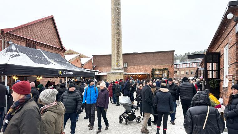 Förra årets julmarknad lockade mellan 6000-8000 besökare och något liknande lär det bli i år.