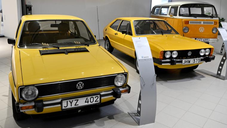 Det var fullt med nya och gamla pärlor när Börjessons Bil hade ”Vårsalong” i lördags. Det var bilar från Motorveteranerna och en del som ägs av bilfirman själva, som en klassisk gul Golf och en Scirocco.