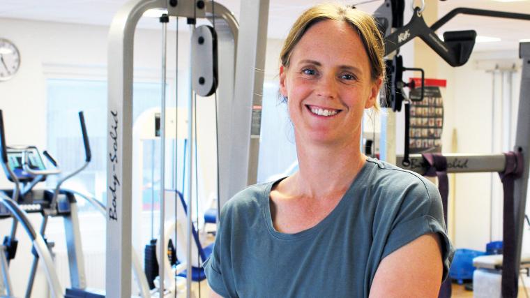 Sara Karttunen arbetar idag som fysioterapeut. Hon säger att hon gillar arbetet med människor och att kunna förbättra deras livskvalitet.