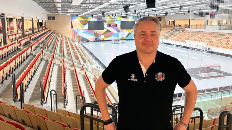 Claes hoppas Wallenstam Arena blir fullsatt på lördag när det är dags för enkronasmatchen. Pixbo herr vs AIK 14.00 och Pixbo dam vs Sirius 17.00