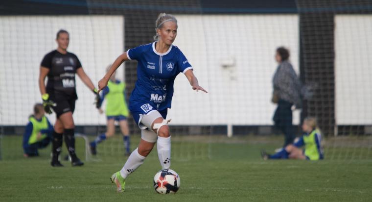 Ida Carlssons Alingsås Kvinnliga IK spelar i division 2 nordvästra Götaland.