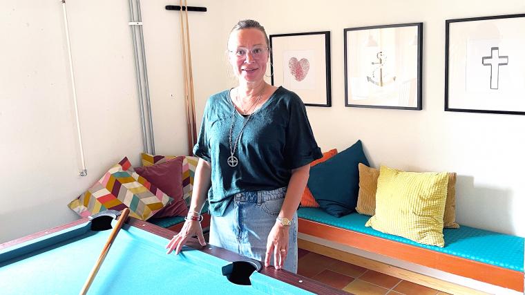 Biljard är en av aktiviteterna som erbjuds ungdomar på \