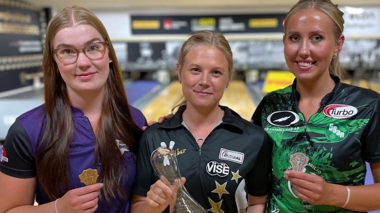 Medaljörerna i damernas Elit-SM: Emma Mewén, Joline Persson Planefors och Jenny Wegner.