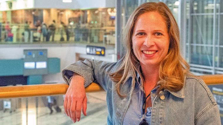 Billdalsbon Anna Strömwall är flygplatschef på Göteborg Landvetter Airport sedan 2019. Dessförinnan har hon bland annat arbetat på Arlanda flygplats och som Planning Manager för Skandinaviens största containerhamn i Göteborg.