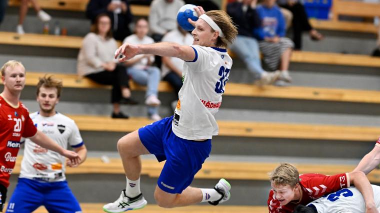 Anton Fjelner visade vägen när Baltichov vann premiären i division 2 mot Hellton från Karlstad.