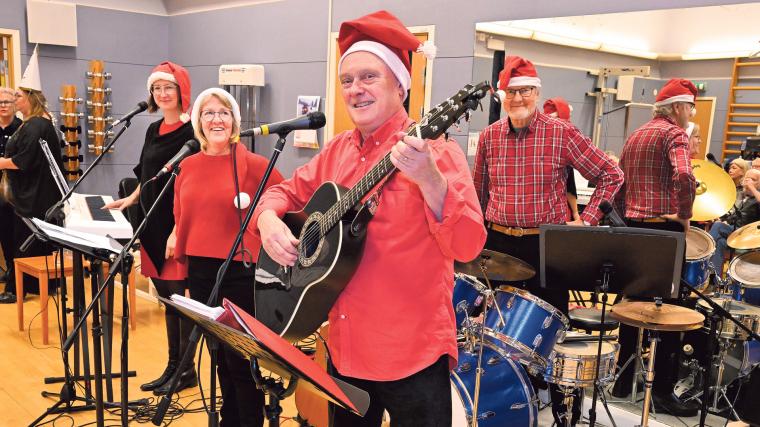 Melodikterna stod för underhållningen i början av firandet.