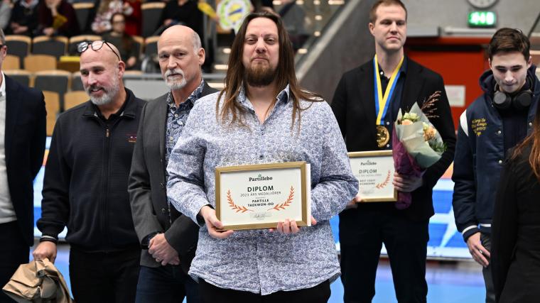 Hederspriset delades ut av Björn Hesse och det gick till Partille Taekwon-do.