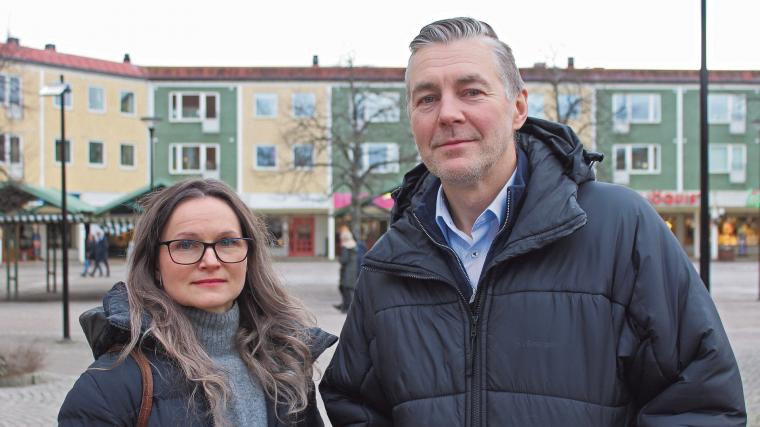 Rektor för vuxenutbildningen i Lerum, Monika Nilsson, och rektor för Berghultsskolan Peder Westman menar att skolorna i Lerums kommun är väl rustade för krissituationer.