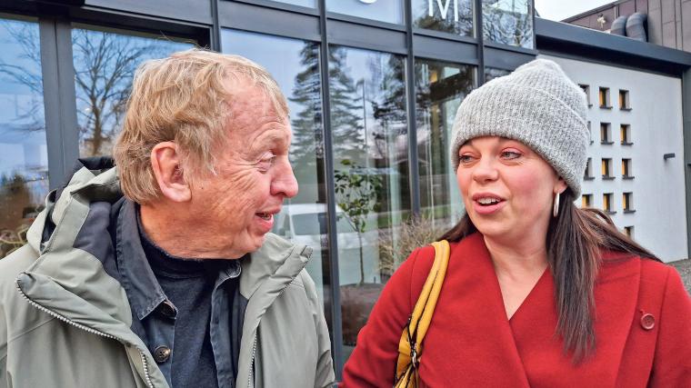 Tomas von Brömssen och Evelyn Jons ska återigen ge sig ut på turné med ”...men, pappa!” som till våren gästar tolv orter. Först ut är Mölnlycke och Råda rum.