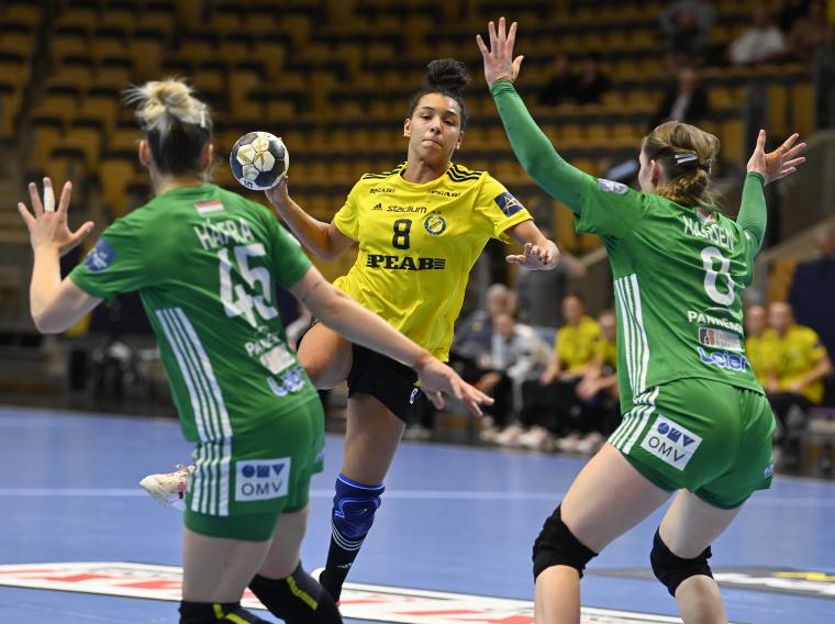 Jamina Roberts försöker med gemombrott mot Györi