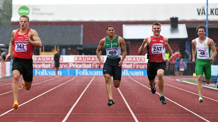 Linus Pihl (242) slutade tvåa på 200 meter efter Henrik Larsson (141)