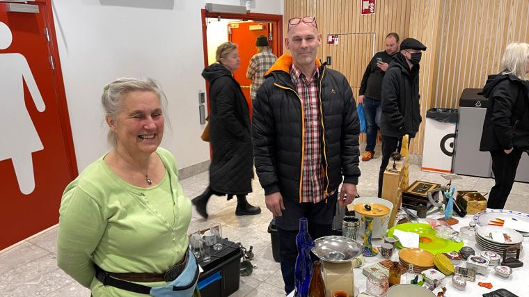 Bengt och &Aring;sa tycker Partille Arena är perfekt att ha loppis i.