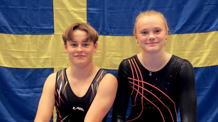 Nöjda miner från USM-silvermedaljören Hugo Fjelkner och USM-bronsmedaljörskan Lucia Nordström.